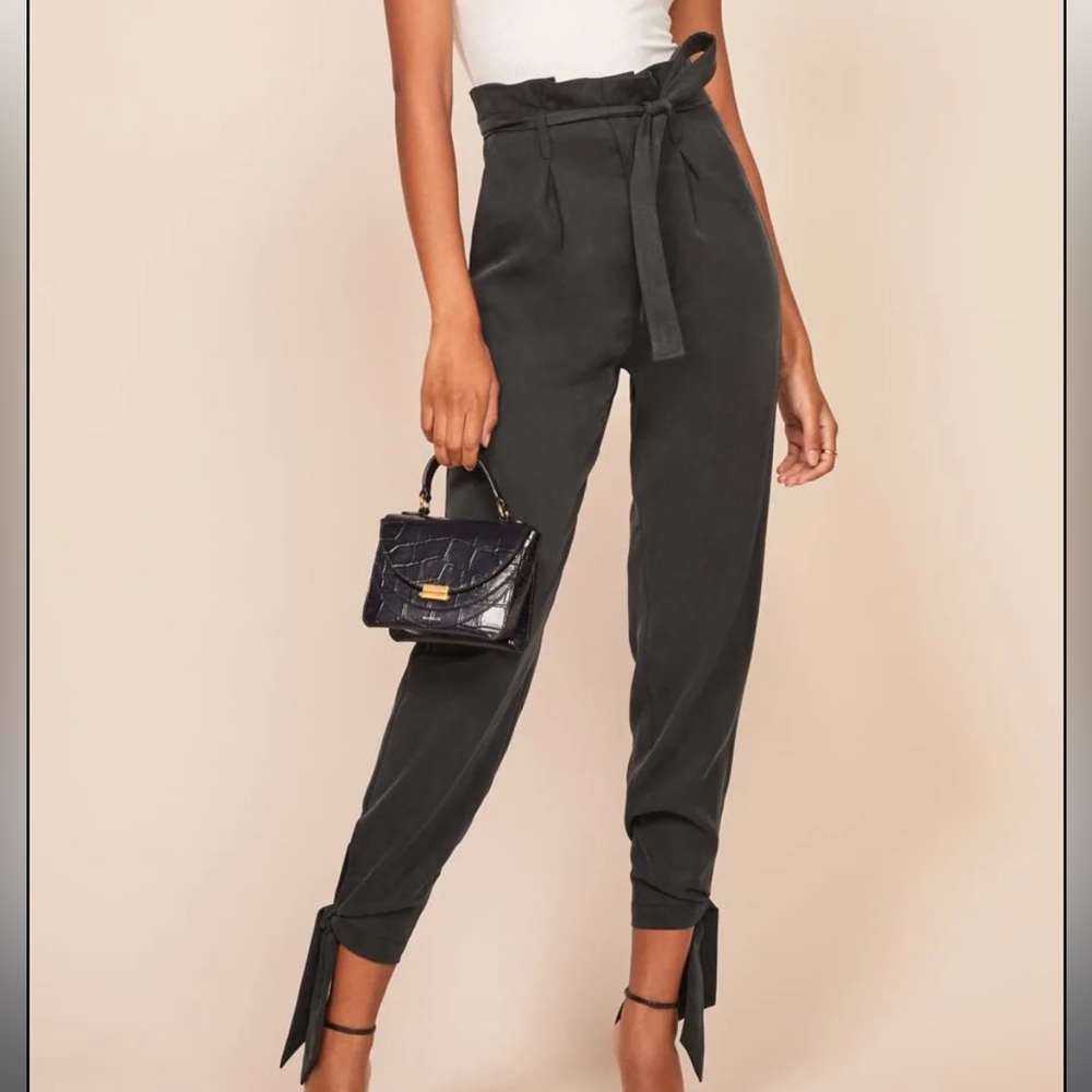 Reformation Petites Avalon Pant Black - Size 2P